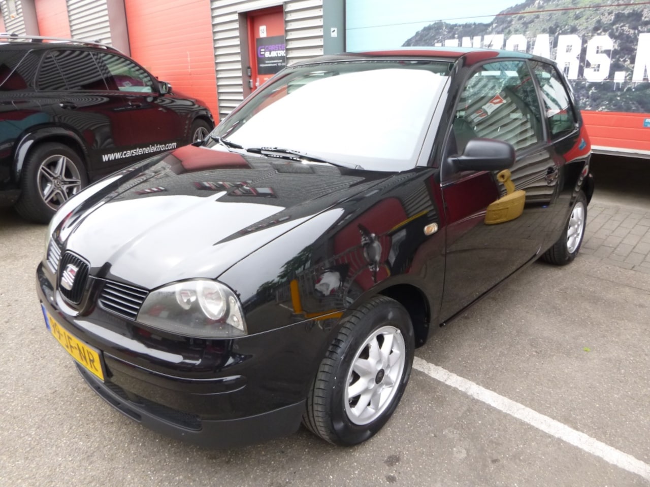 SEAT Arosa - 1.0i Select 1.0i Select,Zwart,ZUINIG! APK 5-23! - AutoWereld.nl