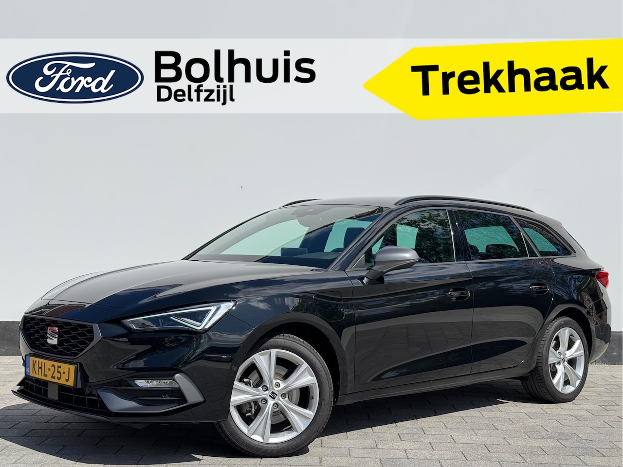 SEAT Leon Sportstourer - 1.5 TSI e-Hybrid 204pk FR Business | Trekhaak | Stoel- en stuurwiel verwarming | Adapt. Cr - AutoWereld.nl