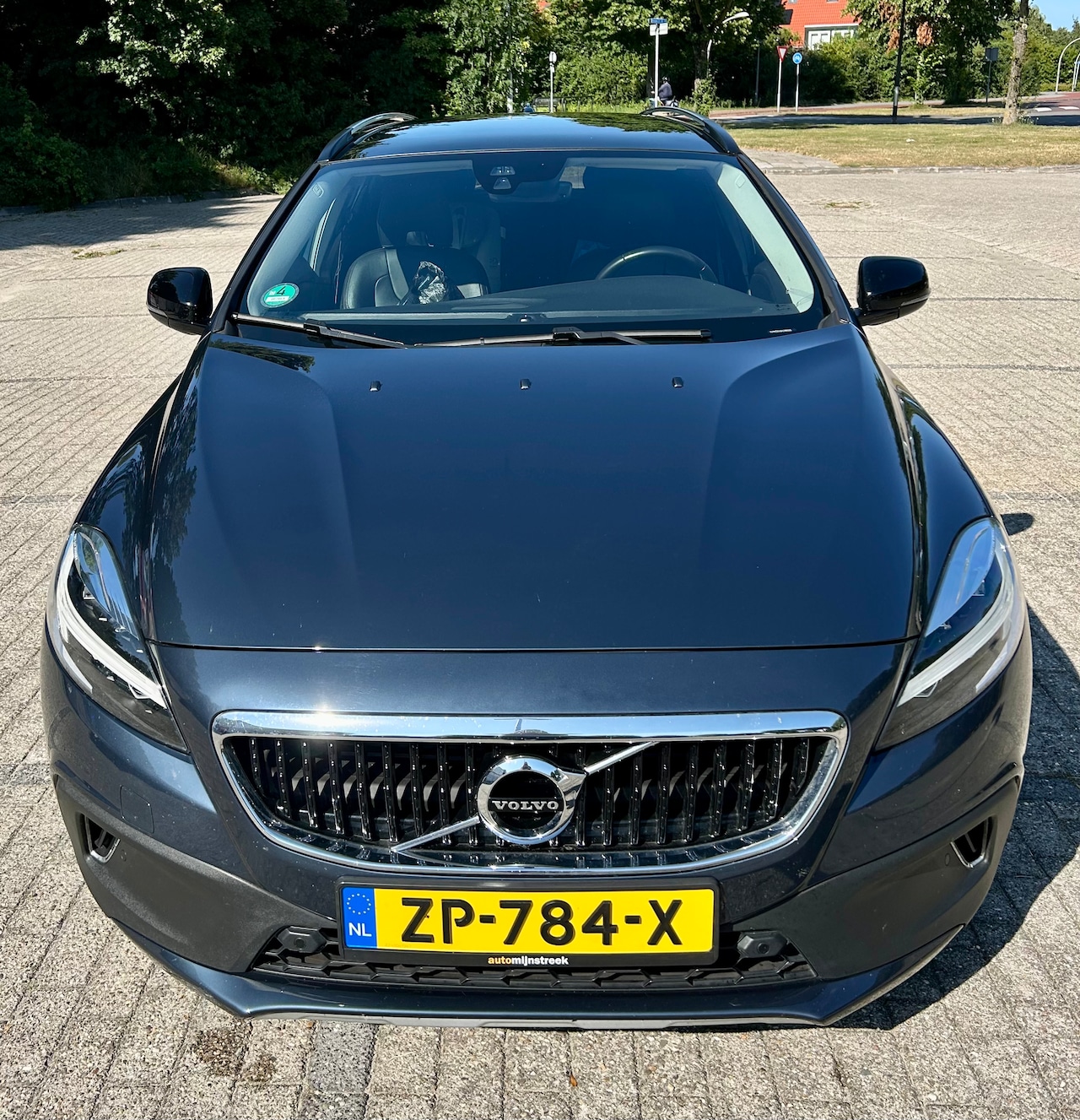 Volvo V40 Cross Country - 1.5 T3 Polar+ Luxury Volvo V40 1.5 T3 152PK Polar+ Luxury+Panoramadak - AutoWereld.nl