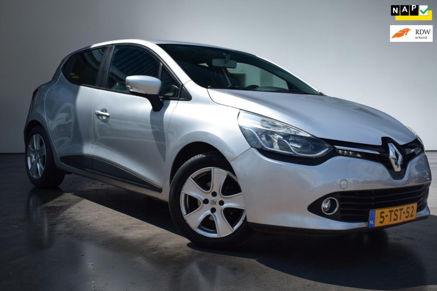 Renault Clio - 1.2 Expression, Automaat, Afneembare Trekhaak, Full map Navigatie, NAP, Org Ned auto