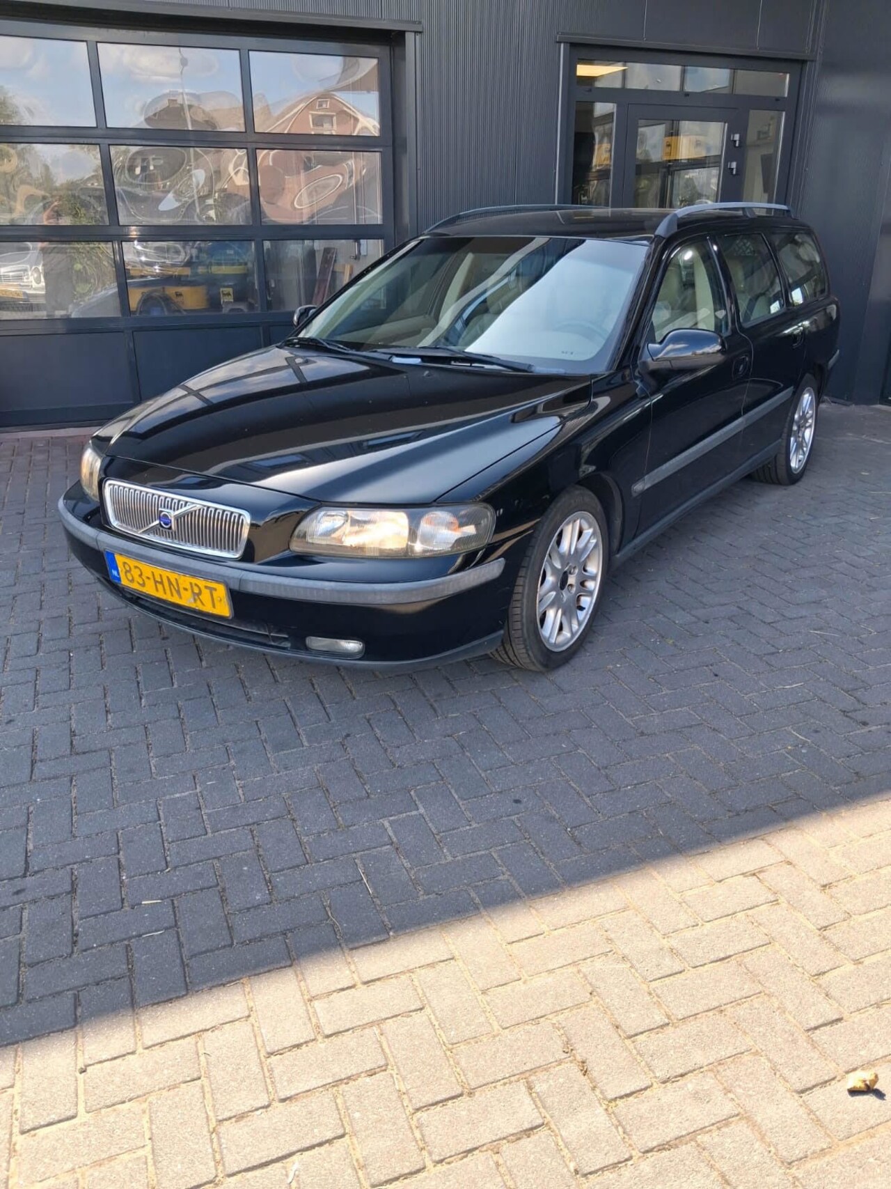 Volvo V70 - 2.4 Comfort Line 2.4 Comfort Line - AutoWereld.nl