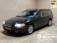 Volvo V70 - 2.5T Summum | Leder | Automaat | Trekhaak | Vol onderhoud