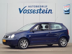 Volkswagen Polo - 1.4-16V / NL-Auto / 141dkm NAP / 5-Deurs