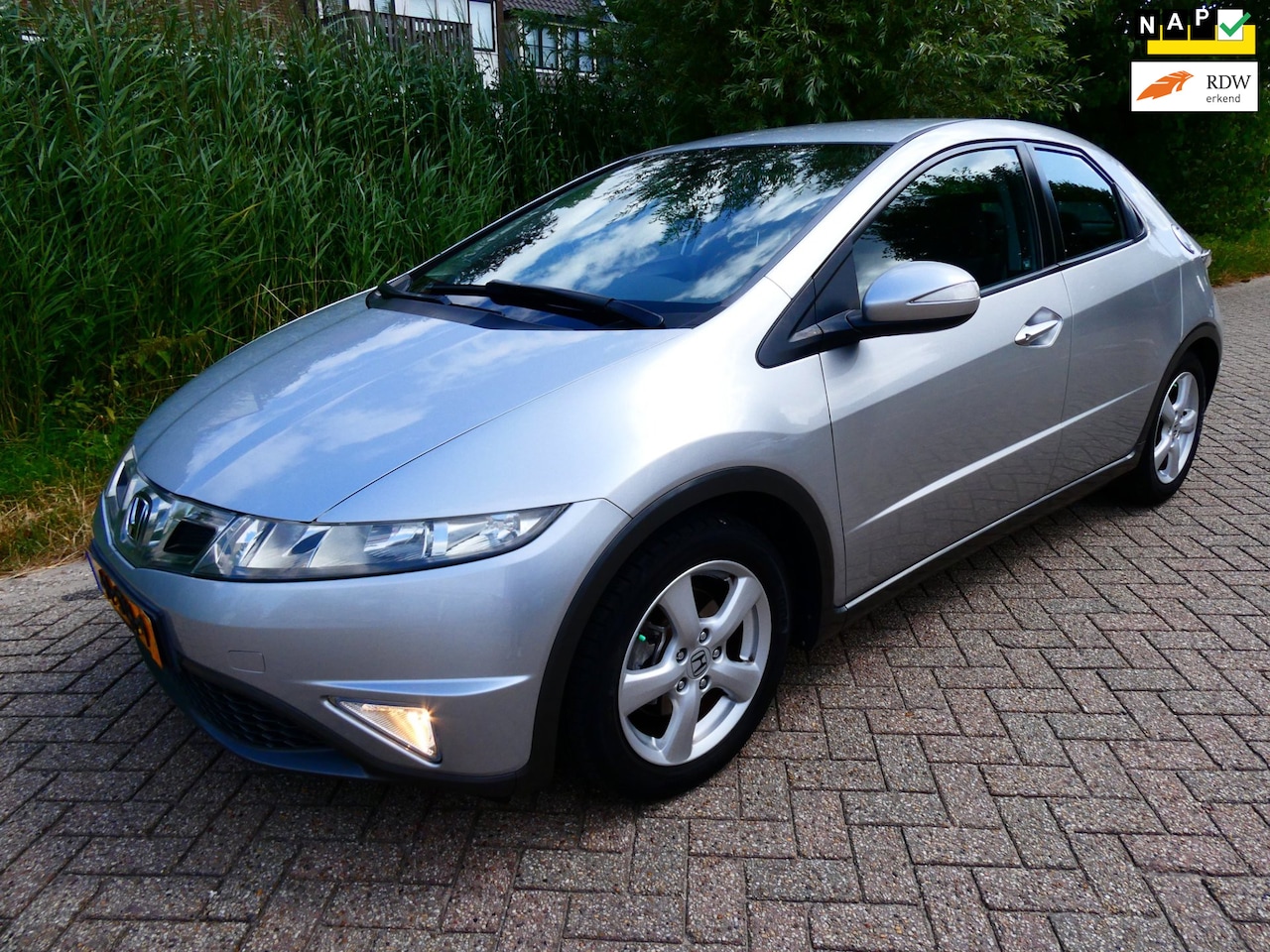 Honda Civic - 1.4i 100pk Clima Cruise PDC Trekhaak 1200kg. Historie - AutoWereld.nl
