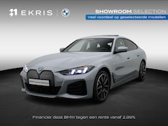 BMW i4 - eDrive35 M Sportpakket Pro | Innovation Pack | Comfort Pack | Stuurwielrand Verwarmd | Com