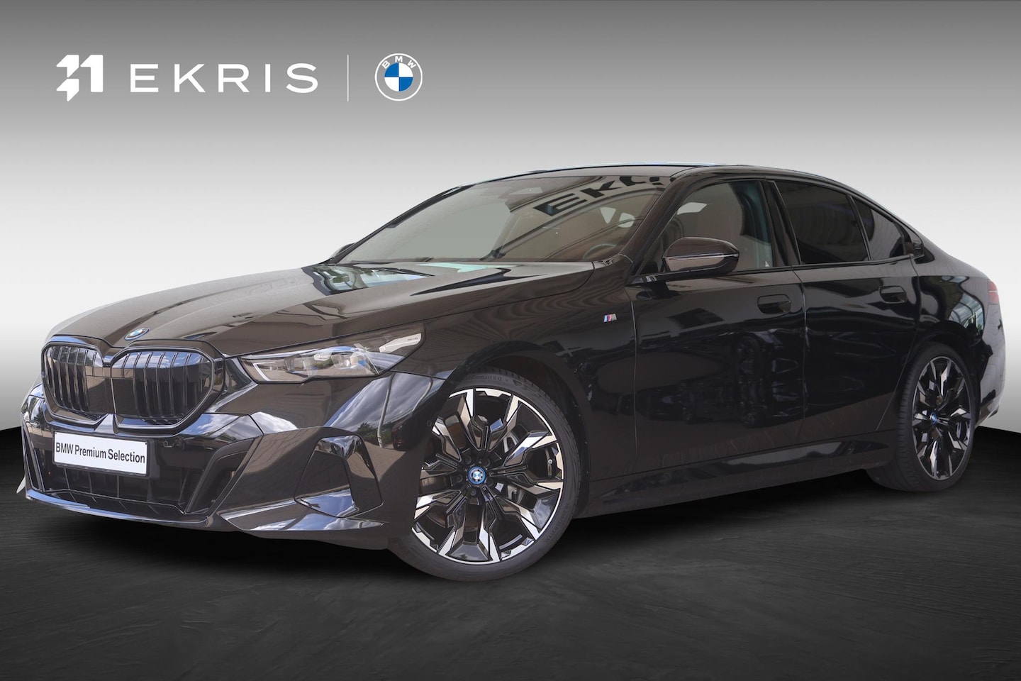 BMW i5 - eDrive40 84 kWh | M Sport | Driving Assistant Plus | Harman Kardon | Iconic Glow - AutoWereld.nl