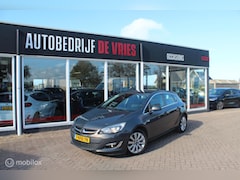 Opel Astra - 1.4 Turbo Design Edition Airco/Cruise/17Inch/NAP