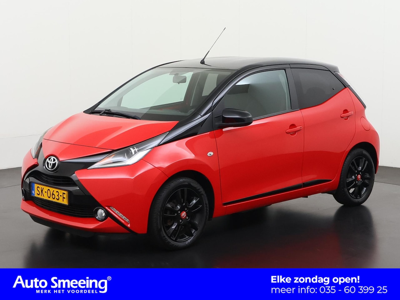 Toyota Aygo - 1.0 VVT-i x-cite Bi-Tone | Navigatie | Camera | Zondag Open! - AutoWereld.nl
