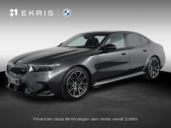BMW M5 - Sedan | Pano | Trekhaak | M Driver's Pack | Comfort Pack