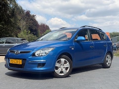 Hyundai i30 CW - 1.4i Blue Active Cool/Airco/Elekt. Raam/Trekhaak/NAP