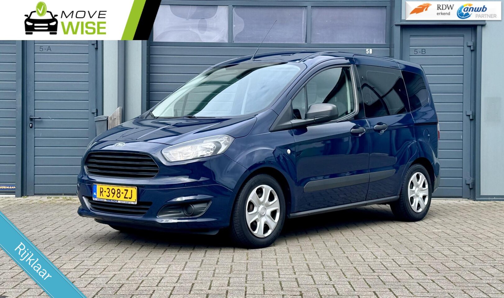 Ford Tourneo Courier - 1.0 - 101pk | 5 Persoons | bj 2018 | ZEER NET ! | PDC | - AutoWereld.nl