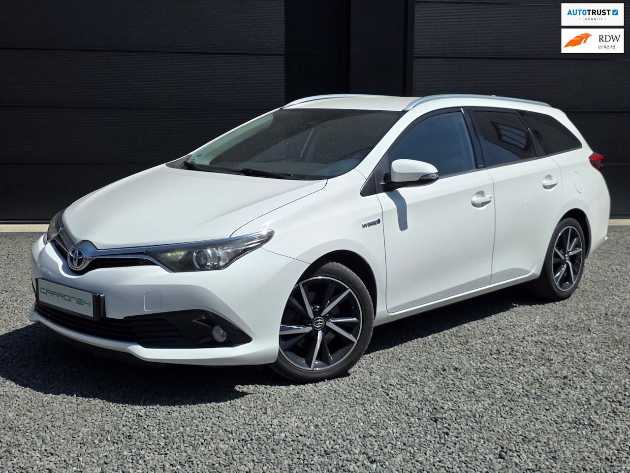 Toyota Auris - 1.8 Hybrid Black Edition S+ | 1e Eig | - AutoWereld.nl