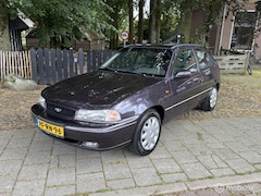 Daewoo Nexia - 1.5 GL Automaat 102 NAP (E Kadett)