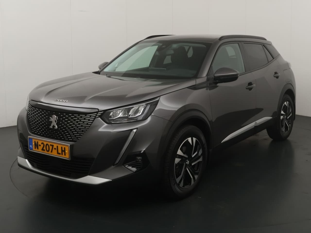 Peugeot 2008 - 1.2 PT Allure Pack - AutoWereld.nl