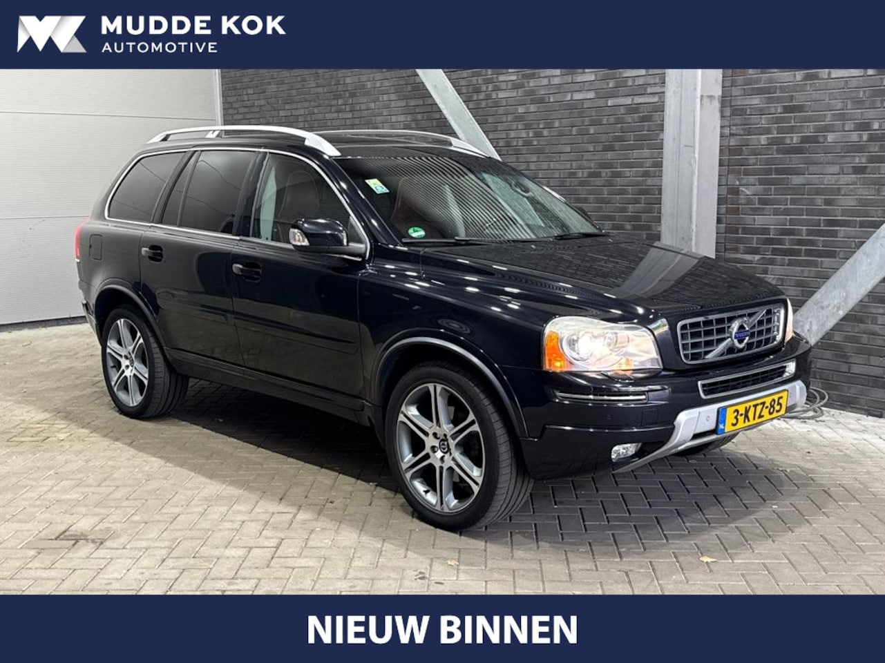 Volvo XC90 - 2.4 D5 Summum | 7P | Schuifdak | Premium Sound | Trekhaak | Navigatie | Memory | 20 Inch - AutoWereld.nl