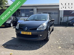 Renault Clio - 1.2-16V Authentique
