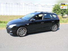 Hyundai i30 CW - 1.4i i-Drive Cool met Nieuwe Apk