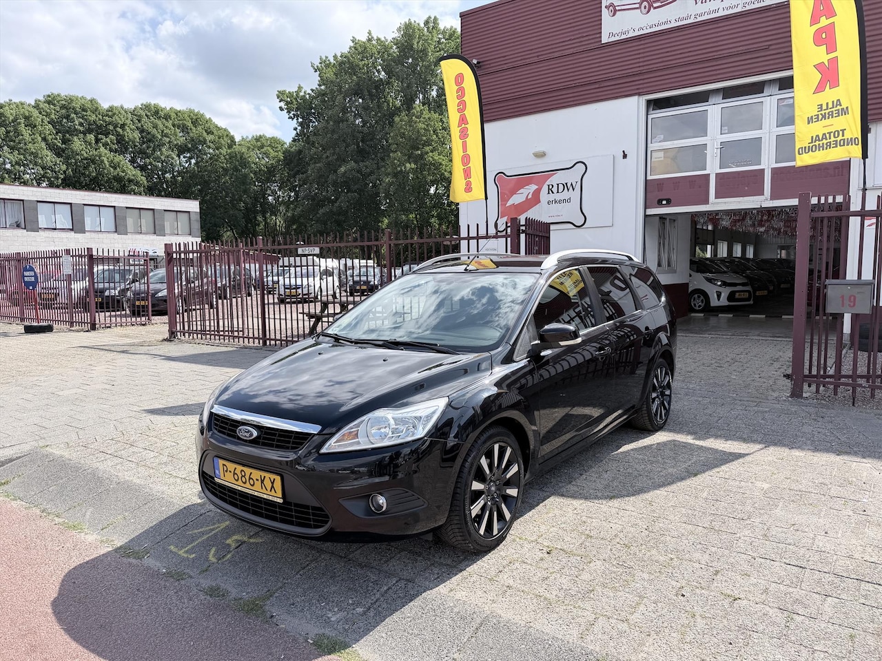 Ford Focus - 1.8 16V 125PK Limited - AutoWereld.nl
