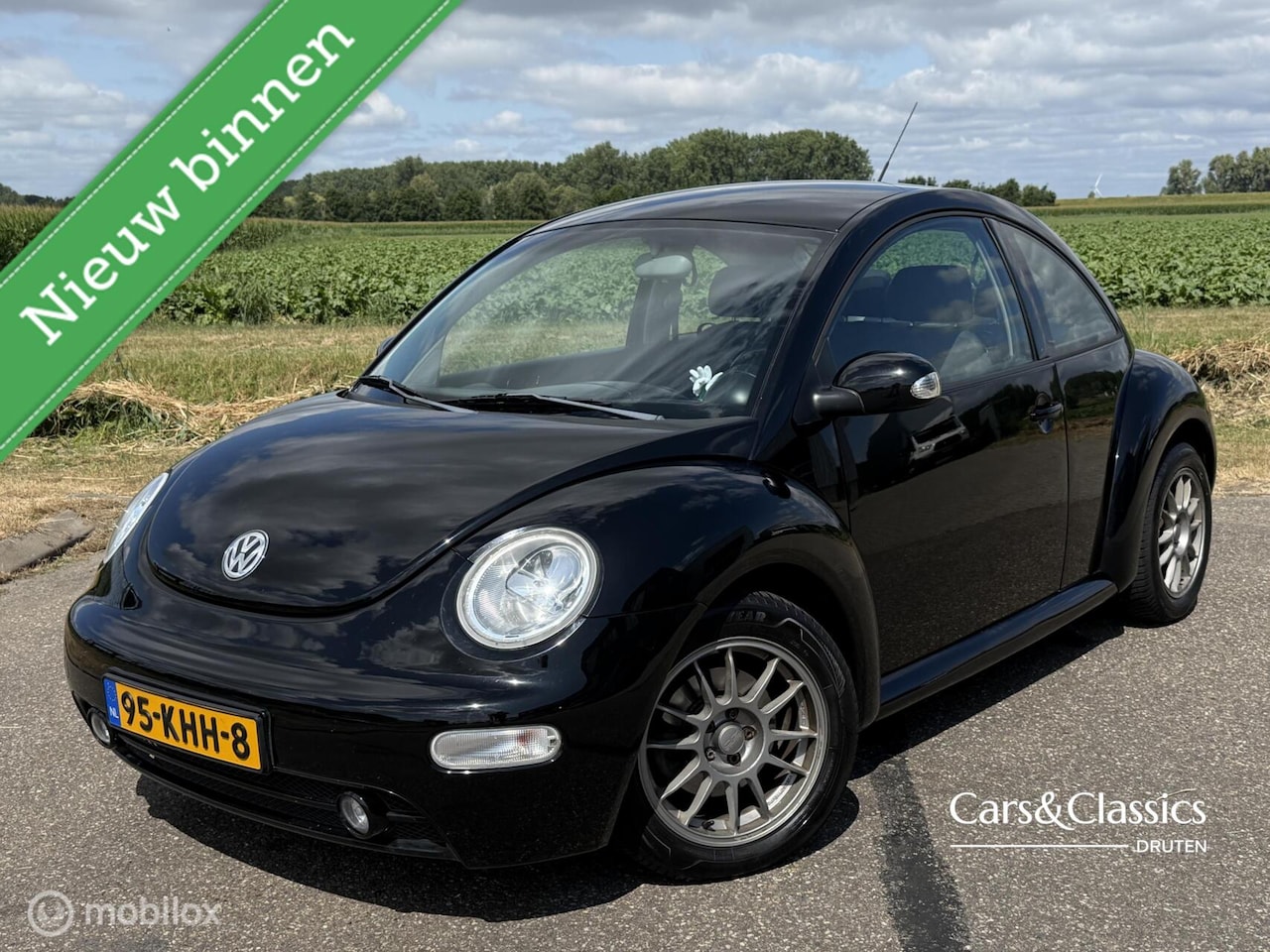 Volkswagen New Beetle - 1.6 Trendline AIRCO, STOELVERWARMING - AutoWereld.nl