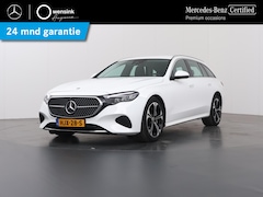 Mercedes-Benz E-klasse Estate - 300 e Luxury Line | Achteruitrijcamera | Winter Pakket | 19" lichtmetalen velgen | Apple C