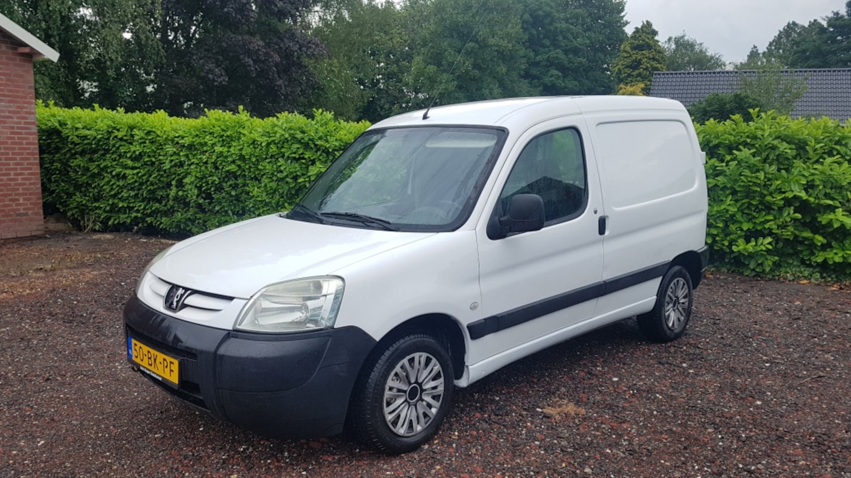 Peugeot Partner - 170C 2.0 HDI Avant. - AutoWereld.nl