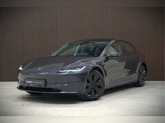 Tesla Model 3 - RWD 60 kWh | Panoramadak | Stoelventialie | Stoelverwarming | Stuurverwarming | Adaptive C