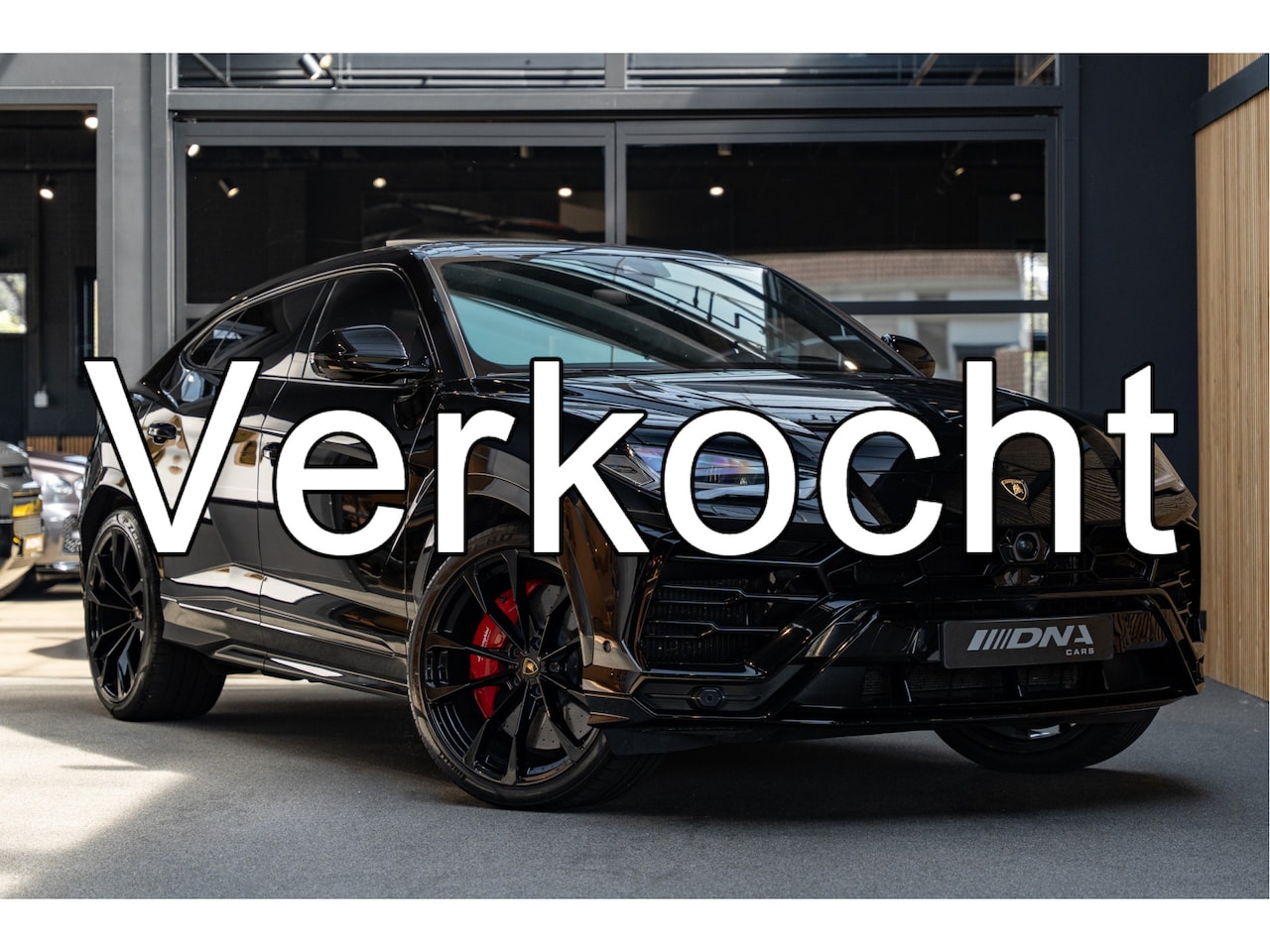Lamborghini Urus - Massage B&O Carbon ACC HUD Urus 4.0 V8 Black - AutoWereld.nl