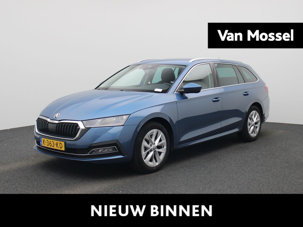 Skoda Octavia Combi - 1.5 TSI First Edition | Virtual cockpit | Parkeer sensoren | Elec. achterklep | Navigatie - AutoWereld.nl