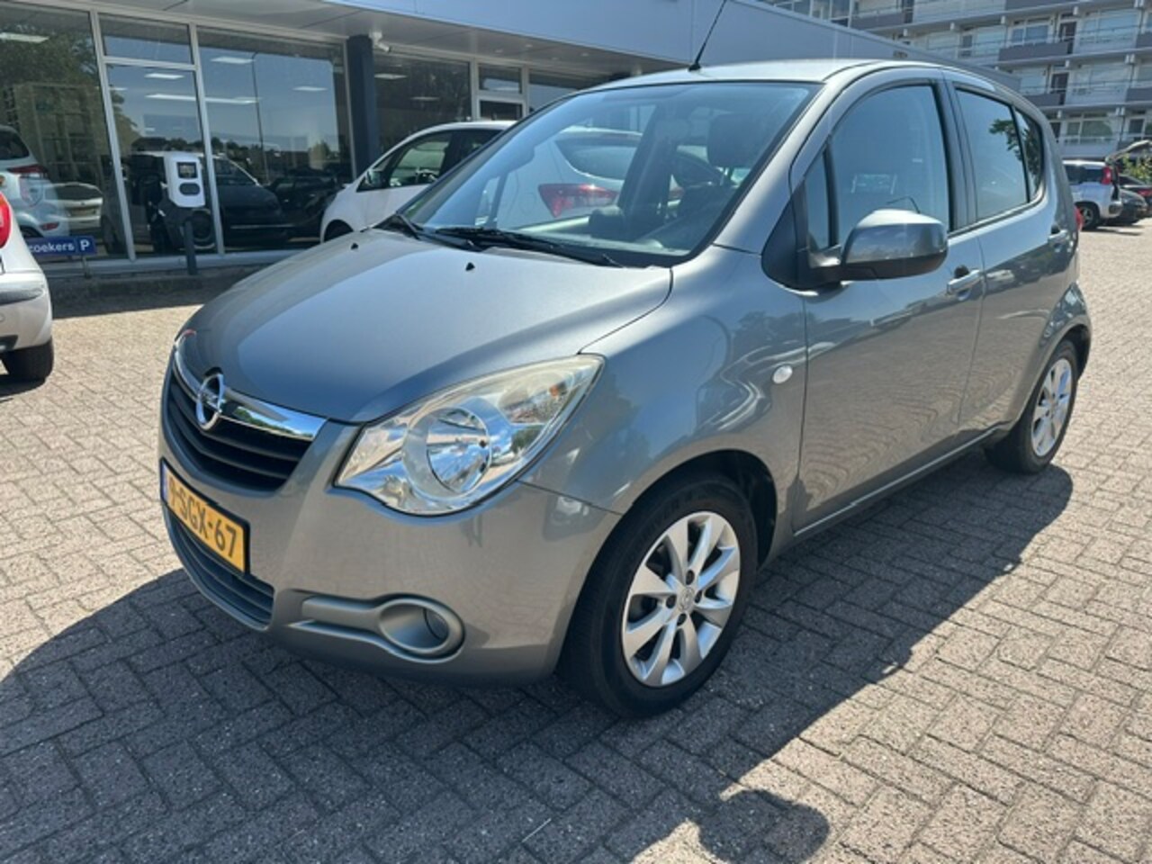 Opel Agila - 1.0 Edition Airco Lmv Nap - AutoWereld.nl