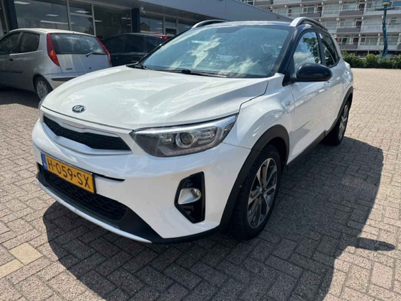 Kia Stonic - 1.0 T-GDi DynamicLine NAvi Acamera cruise Lmv Nap - AutoWereld.nl