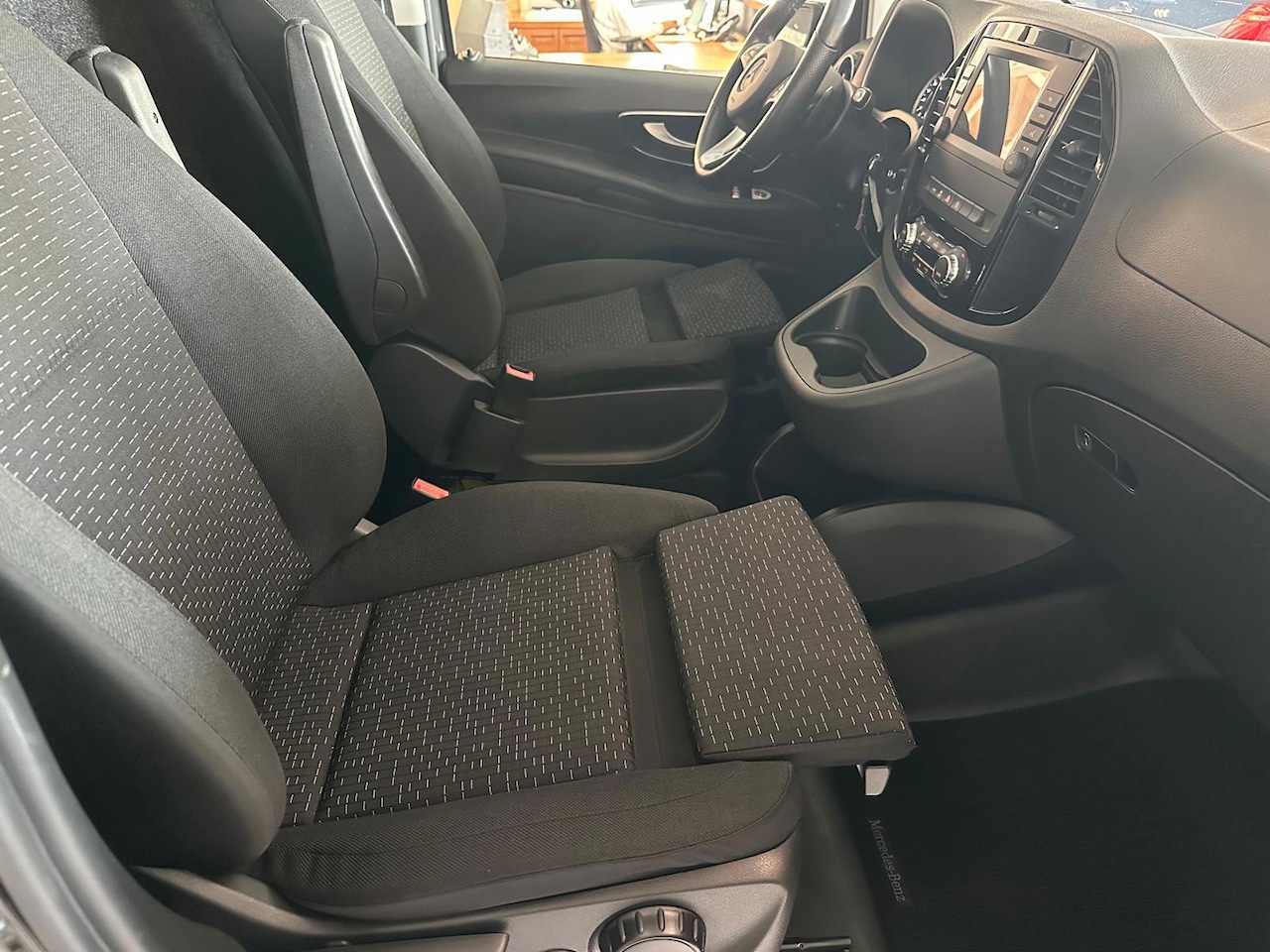 Mercedes-Benz Vito - 114 CDI Lang | 2 Schuifdeuren | LMV | 9G-Tronic