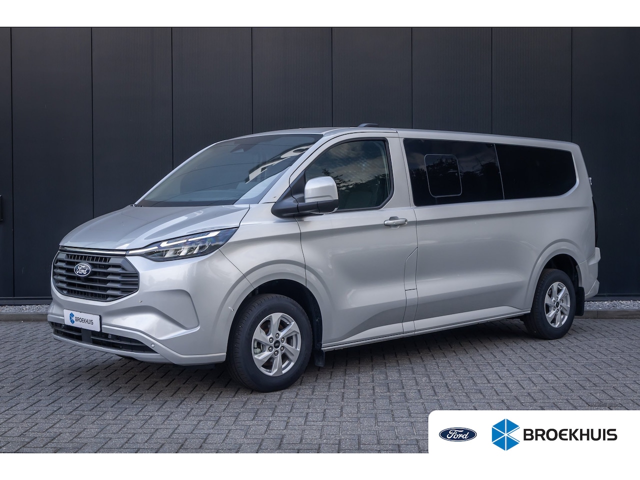 Ford Transit Custom - Kombi 340 2.5 PHEV L2H1 Limited | 8-persoons | | Achteruitrijcamera | Airco (automatisch) - AutoWereld.nl
