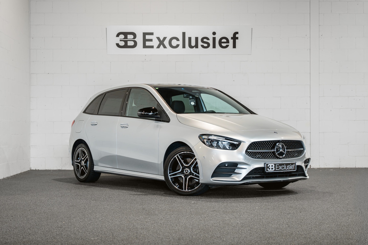 Mercedes-Benz B-klasse - 250 e AMG Line | Pan.dak | Camera | Sfeerverlichting | Spec LED koplamp - AutoWereld.nl