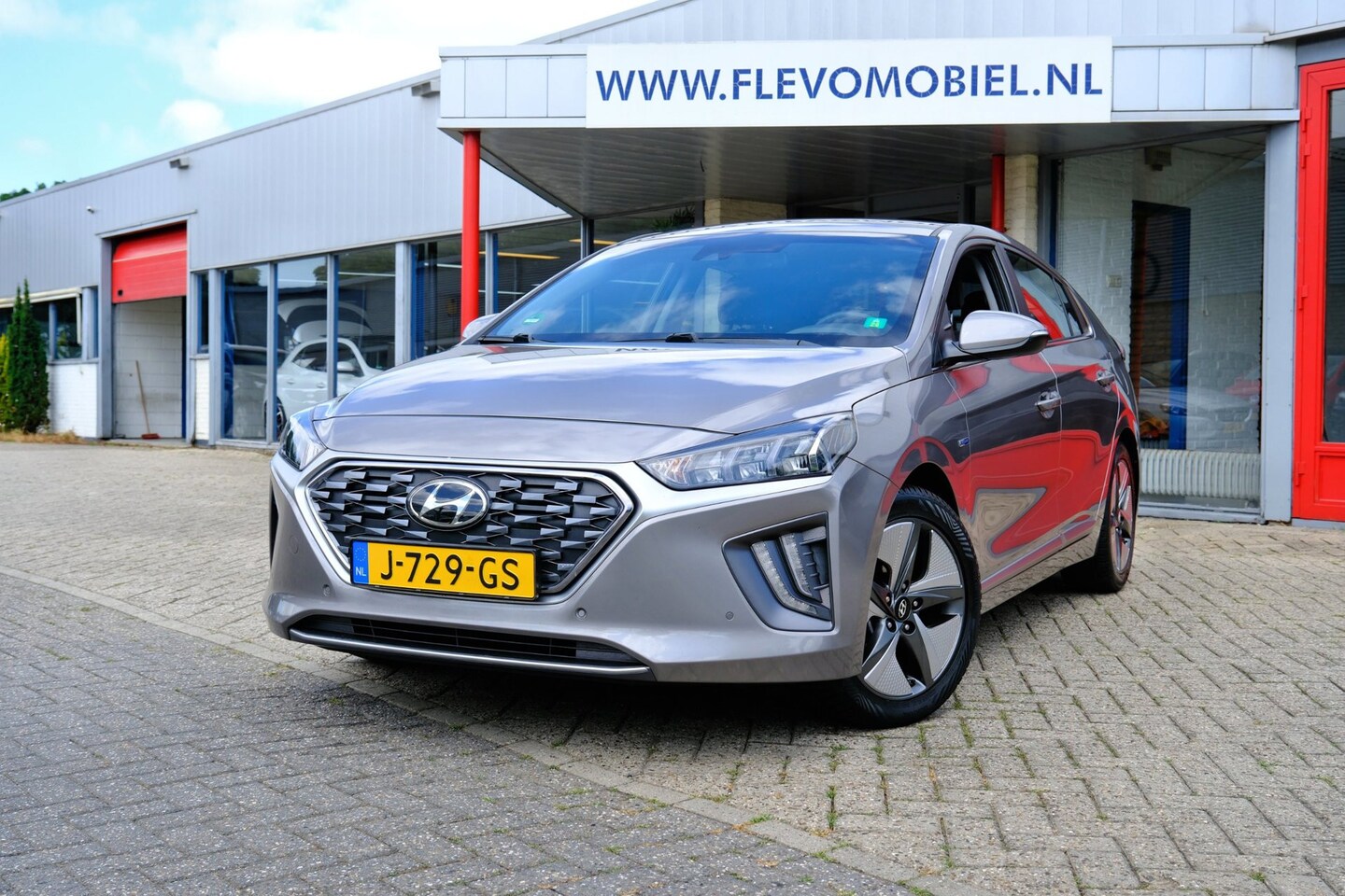 Hyundai IONIQ - 1.6 GDi Comfort - Plus Aut. Navi|Cam|Clima|LMV - AutoWereld.nl