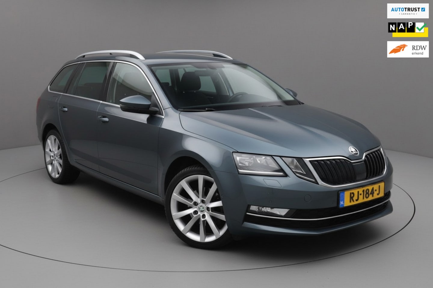 Skoda Octavia Combi - |CANTON|Carplay|Elek.klep|Alcantara - AutoWereld.nl