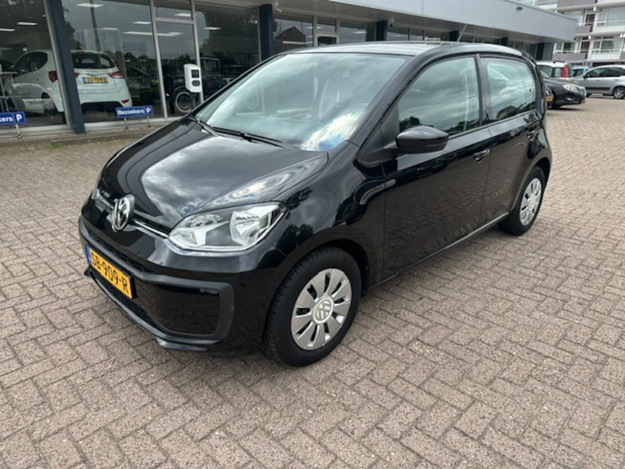 Volkswagen Up! - 1.0 BMT move up! 1.0 BMT move up! - AutoWereld.nl