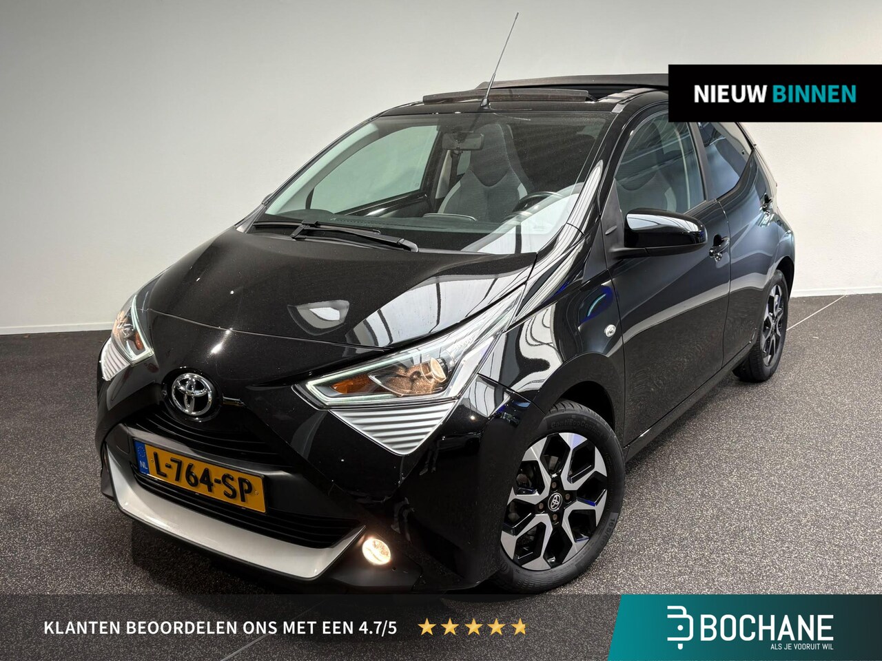 Toyota Aygo - 1.0 VVT-i x-joy cabrio | Cabrio | Camera | Cruise Control | - AutoWereld.nl