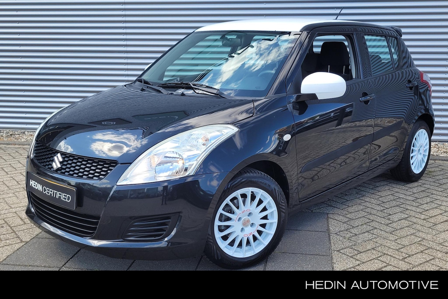 Suzuki Swift - 1.2 Bandit EASSS 1.2 Bandit EASSS - AutoWereld.nl