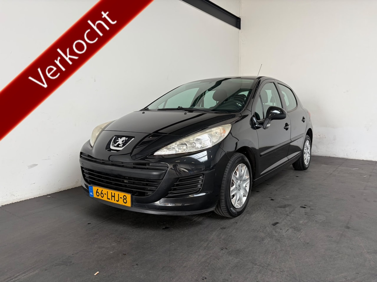 Peugeot 207 - 1.4 VTi X-Line 1.4 VTi X-line - AutoWereld.nl