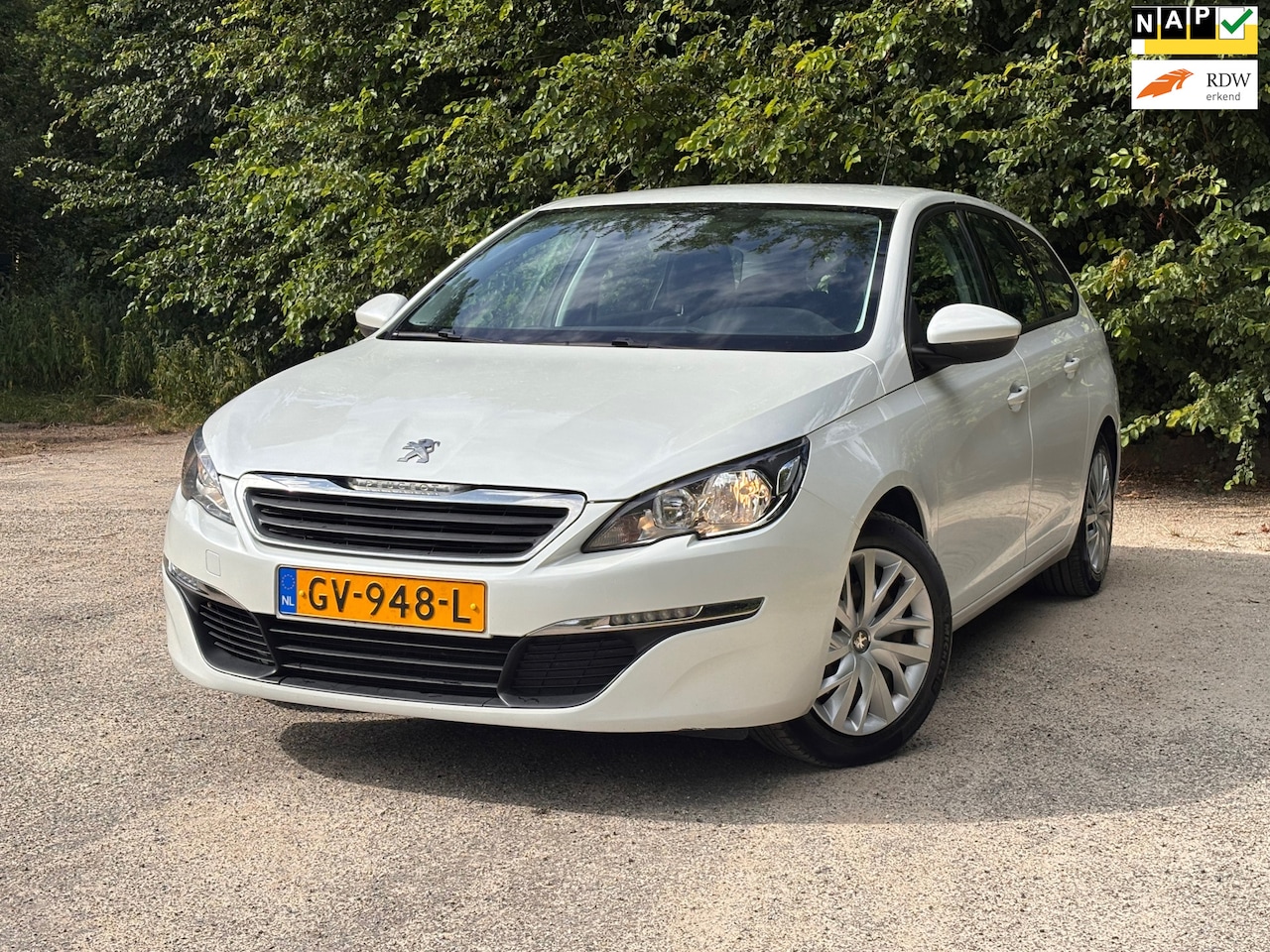 Peugeot 308 SW - 1.2 PureTech Blue Lease | Cruise control + Navi Nu € 3.750,- !!! - AutoWereld.nl