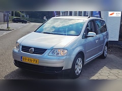 Volkswagen Touran - 2.0-16V FSI Trendline*1e eig*automaat*dealer onderhoud*nap*airco*rijd perfect*inruil mog