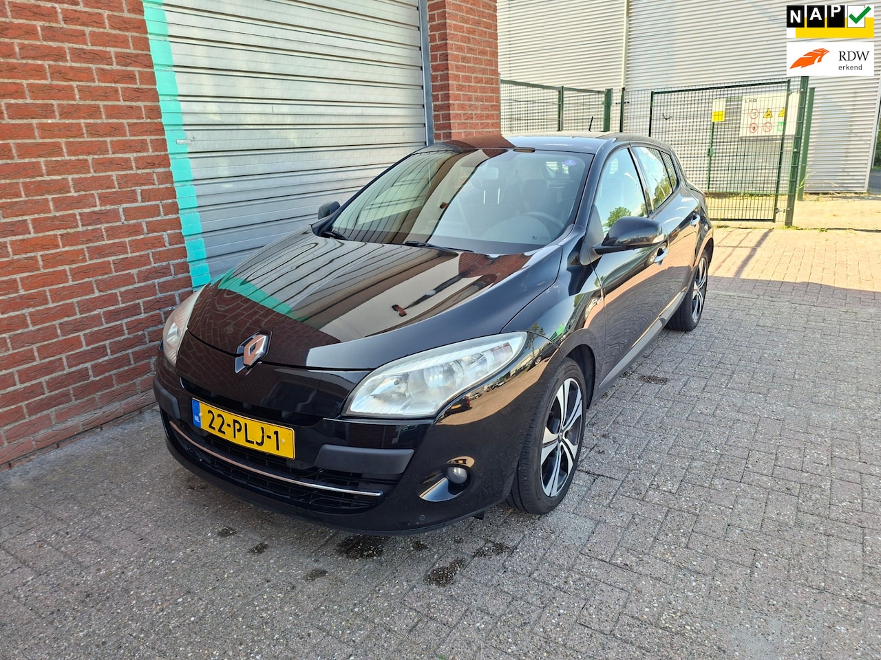 Renault Mégane - 1.4 TCe Bose Clima NAP - AutoWereld.nl
