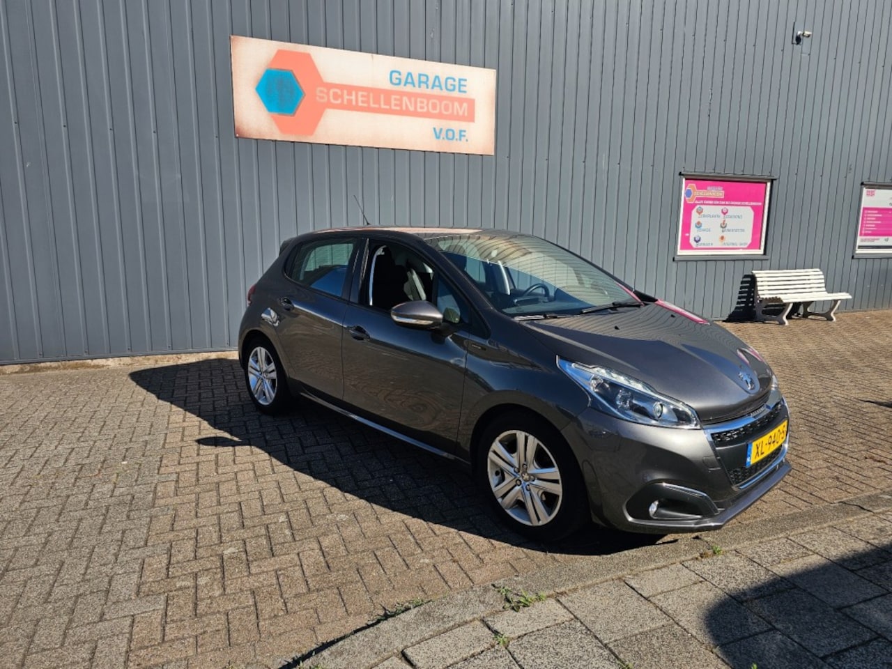 Peugeot 208 - AutoWereld.nl