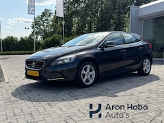 Volvo V40 - 1.6 D2 Momentum Airco, Cruisecontrol