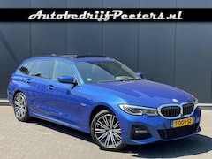 BMW 3-serie Touring - 330e xDrive M Sport 50 Jahre Pano Laserlicht HUD Camera Sfeerlicht