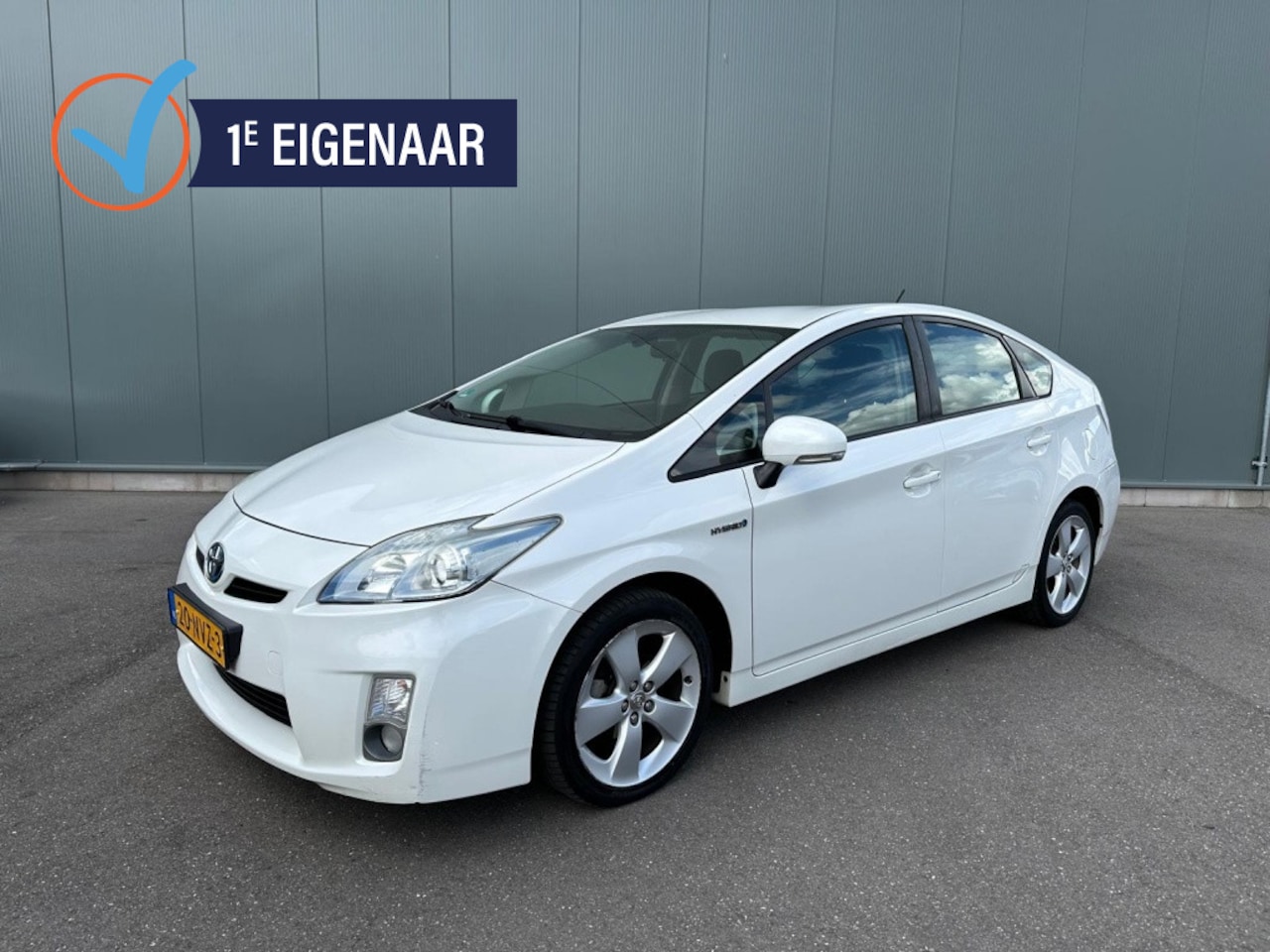 Toyota Prius - 1.8 Aspiration HUD | KEYLESS | BOEKJE ! - AutoWereld.nl