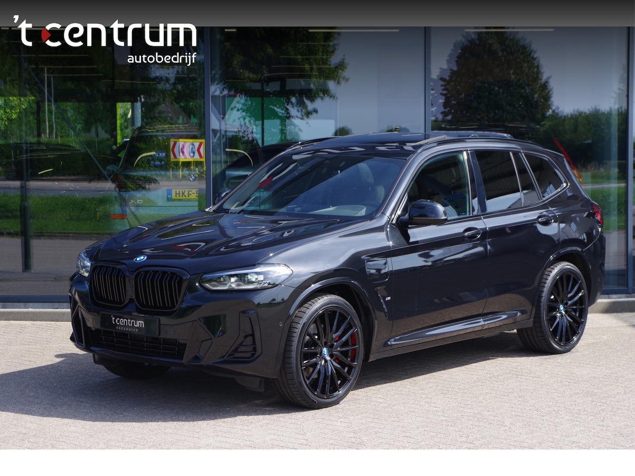 BMW X3 - xDrive30e High Executive 293 PK M-Sport PHEV, Panoramadak, Adap. Cruise Control, H/K Sound - AutoWereld.nl