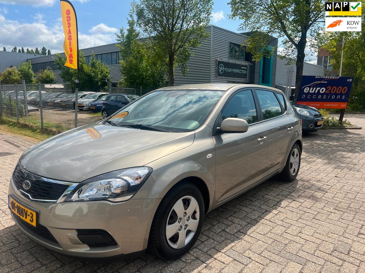 Kia Cee'd - 1.4 CVVT - AIRCO - NL AUTO - NAP - ZONDAG OPEN ! - AutoWereld.nl
