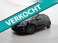 Volkswagen Golf - 1.4 TSI PHEV GTE PANO VIRTUAL ACC CAMERA
