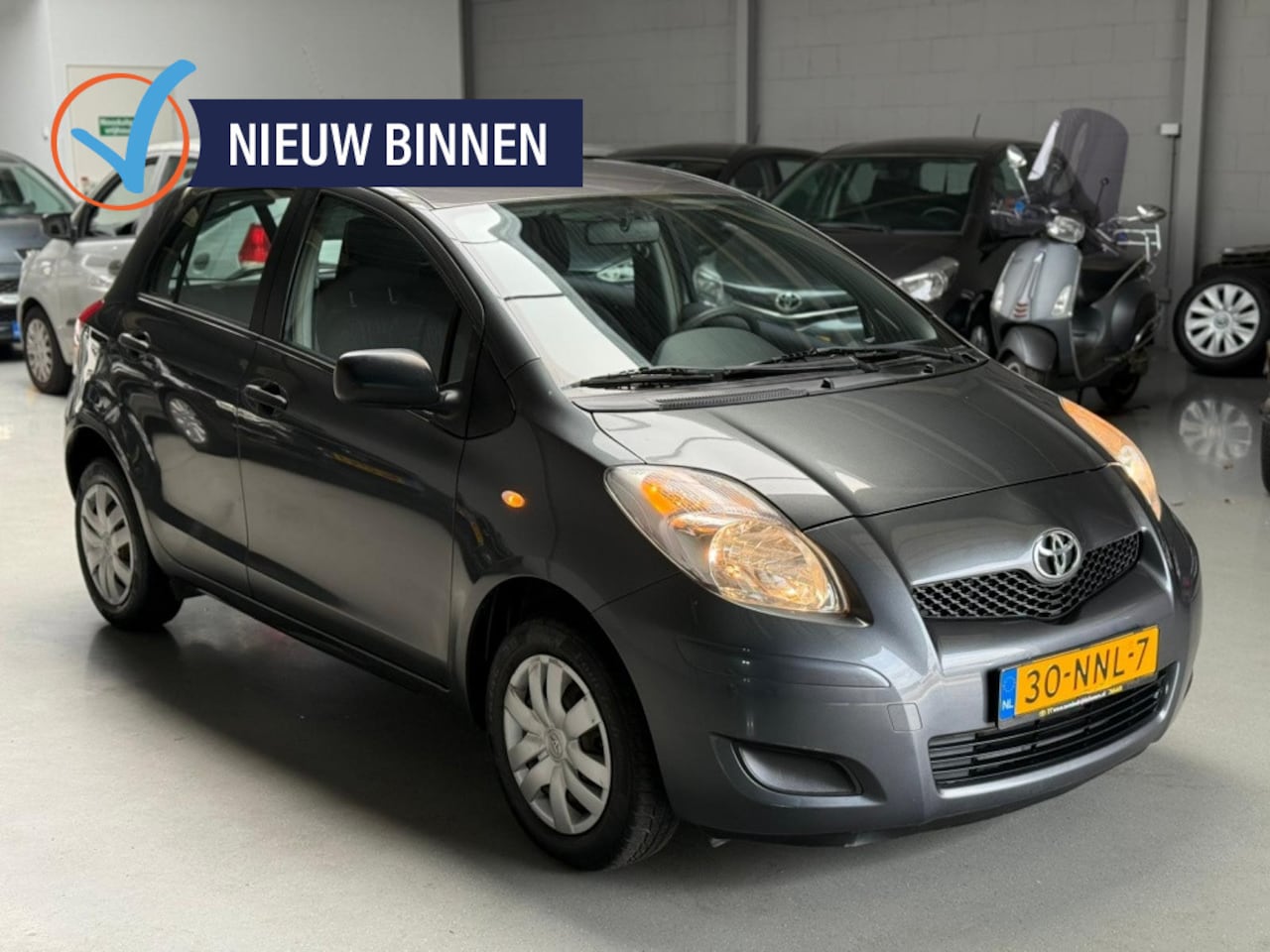 Toyota Yaris - 1.0 VVTi Acces Airco - AutoWereld.nl